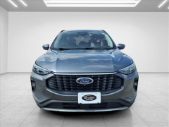Used 2024  Ford Escape Platinum AWD at Best Choice Motors near Lafayette&comma; IN