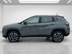 Used 2022  Jeep Compass Limited 4x4 at Best Choice Motors near Lafayette&comma; IN