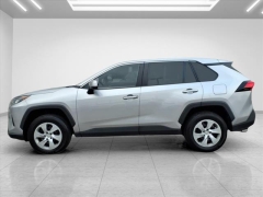 Used 2022  Toyota RAV4 LE FWD at Best Choice Motors near Lafayette&comma; IN