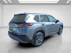 Used 2022  Nissan Rogue FWD S at Best Choice Motors near Lafayette&comma; IN
