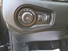 Used 2015  Jeep Renegade 4d SUV 4WD Latitude at Best Choice Motors near Lafayette&comma; IN