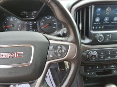 Used 2022  GMC Canyon 4WD Crew Cab 141" AT4 w&sol;Cloth at Best Choice Motors near Lafayette&comma; IN