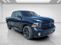 Used 2022  Ram 1500 Classic 4WD SLT Crew Cab 5'7" Box at Best Choice Motors near Lafayette&comma; IN