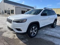 Used 2022  Jeep Cherokee Limited 4x4 at Best Choice Motors near Lafayette&comma; IN