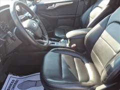 Used 2022  Ford Escape SEL Hybrid AWD at Best Choice Motors near Lafayette&comma; IN