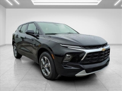 Used 2025  Chevrolet Blazer FWD 4dr LT w&sol;2LT at Best Choice Motors near Lafayette&comma; IN