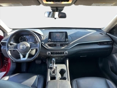 Used 2022  Nissan Altima 2&period;5 SV AWD Sedan at Best Choice Motors near Lafayette&comma; IN