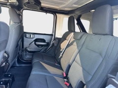 Used 2019  Jeep Wrangler Unlimited 4d SUV 4WD Sport S at Best Choice Motors near Lafayette&comma; IN