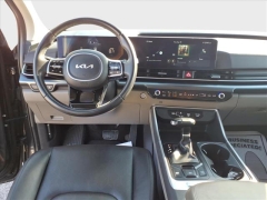 Used 2025  Kia Carnival LXS FWD at Best Choice Motors near Lafayette&comma; IN