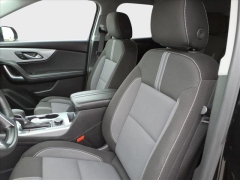Used 2025  Chevrolet Blazer FWD 4dr LT w&sol;2LT at Best Choice Motors near Lafayette&comma; IN