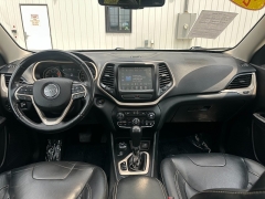 Used 2016 Jeep Cherokee 4d SUV 4WD Limited V6 at Best Choice Motors near Lafayette, IN