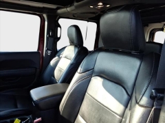 Used 2021  Jeep Wrangler Unlimited Sahara Altitude 4x4 at Best Choice Motors near Lafayette&comma; IN