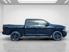 Used 2022  Ram 1500 Classic 4WD SLT Crew Cab 5'7" Box at Best Choice Motors near Lafayette&comma; IN