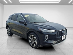  2023 Ford Escape Platinum AWD at Best Choice Motors near Lafayette&comma; IN