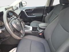 Used 2022  Toyota RAV4 LE FWD at Best Choice Motors near Lafayette&comma; IN