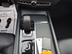 Used 2024  Volvo XC60 B5 AWD Core Dark Theme at Best Choice Motors near Lafayette&comma; IN