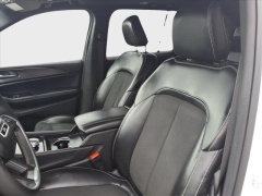 Used 2024  Jeep Grand Cherokee Altitude X 4x4 at Best Choice Motors near Lafayette&comma; IN