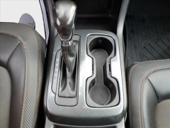 Used 2022  GMC Canyon 4WD Crew Cab 141" AT4 w&sol;Cloth at Best Choice Motors near Lafayette&comma; IN
