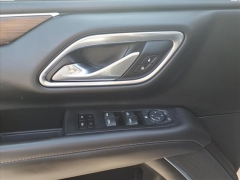 Used 2021  Chevrolet Suburban 4WD 4dr LT at Best Choice Motors near Lafayette&comma; IN