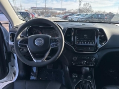 Used 2022  Jeep Cherokee Limited 4x4 at Best Choice Motors near Lafayette&comma; IN