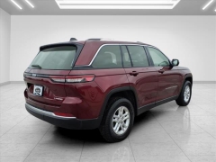 Used 2023  Jeep Grand Cherokee Laredo 4x4 at Best Choice Motors near Lafayette&comma; IN