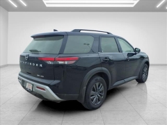Used 2024  Nissan Pathfinder SV 4WD at Best Choice Motors near Lafayette&comma; IN