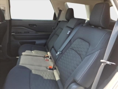 Used 2024  Nissan Pathfinder SV 4WD at Best Choice Motors near Lafayette&comma; IN
