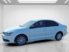 Used 2014  Volkswagen Jetta 4d Sedan S Auto at Best Choice Motors near Lafayette&comma; IN