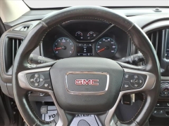 Used 2022  GMC Canyon 4WD Crew Cab 141" AT4 w&sol;Cloth at Best Choice Motors near Lafayette&comma; IN