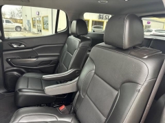 Used 2023  GMC Acadia FWD 4dr SLT at Best Choice Motors near Lafayette&comma; IN