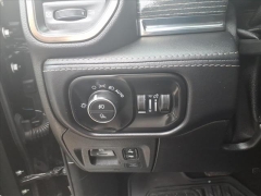 Used 2021  Ram 1500 4WD Limited Crew Cab 5'7" Box at Best Choice Motors near Lafayette&comma; IN