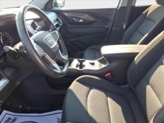 Used 2023  GMC Terrain FWD 4dr SLE at Best Choice Motors near Lafayette&comma; IN