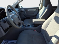 Used 2016  Chevrolet Traverse 4d SUV AWD LS at Best Choice Motors near Lafayette&comma; IN