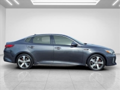 Used 2017  Kia Optima 4d Sedan SX Turbo at Best Choice Motors near Lafayette&comma; IN