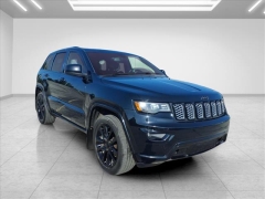 Used 2019  Jeep Grand Cherokee 4d SUV 4WD Laredo Altitude at Best Choice Motors near Lafayette&comma; IN