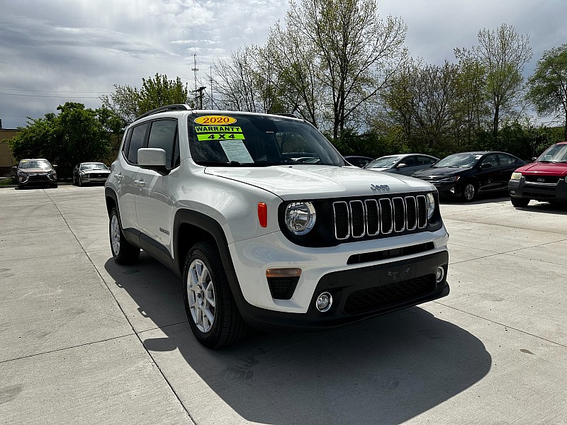 Used 2020  Jeep Renegade 4d SUV 4WD Latitude at Best Choice Motors near Lafayette, IN
