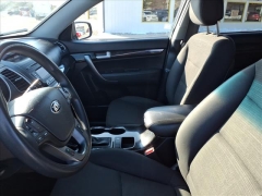 Used 2015  Kia Sorento 4d SUV FWD LX at Best Choice Motors near Lafayette&comma; IN