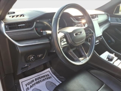 Used 2022  Jeep Grand Cherokee L Overland 4x4 at Best Choice Motors near Lafayette&comma; IN