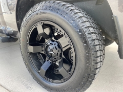 Used 2018 Ram 1500 4WD Crew Cab SLT at Best Choice Motors near Lafayette, IN
