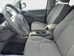 Used 2019  Nissan Frontier 4WD Crew Cab SV Longbed at Best Choice Motors near Lafayette&comma; IN