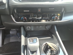 Used 2021  Nissan Rogue FWD SV at Best Choice Motors near Lafayette&comma; IN