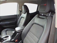 Used 2022  GMC Canyon 4WD Crew Cab 141" AT4 w&sol;Cloth at Best Choice Motors near Lafayette&comma; IN