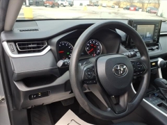 Used 2022  Toyota RAV4 LE FWD at Best Choice Motors near Lafayette&comma; IN