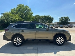 Used 2020 Subaru Outback 4d SUV AWD Premium at Best Choice Motors near Lafayette, IN