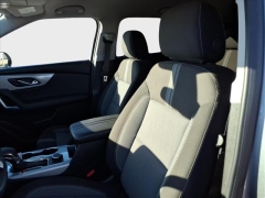 Used 2025  Chevrolet Blazer FWD 4dr LT w&sol;2LT at Best Choice Motors near Lafayette&comma; IN