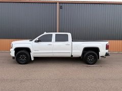 Used 2017  GMC Sierra 1500 4WD Crew Cab Denali Longbed at T&K TruckCo near Great Falls&comma; MT