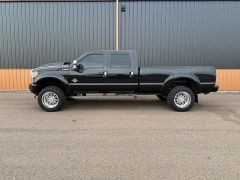 Used 2015  Ford Super Duty F-350 4WD Crew Cab Platinum SRW Longbed at T&K TruckCo near Great Falls&comma; MT