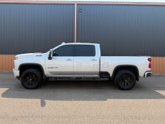 Used 2020  Chevrolet Silverado 2500 4WD Crew Cab High Country Dsl at T&K TruckCo near Great Falls&comma; MT