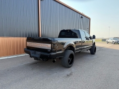 Used 2022 Ford Super Duty F-350 4WD Platinum Crew Cab SRW 8' Box at T&K TruckCo near Great Falls, MT