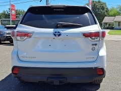 Used 2016 Toyota Highlander Hybrid 4d SUV AWD Limited Platinum at Joshua Motor Company near Pennsauken, NJ